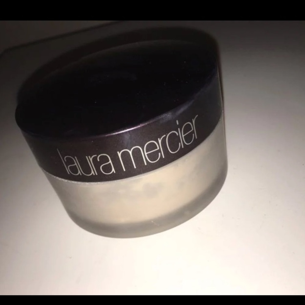 Laura Mercier Translucent Powder